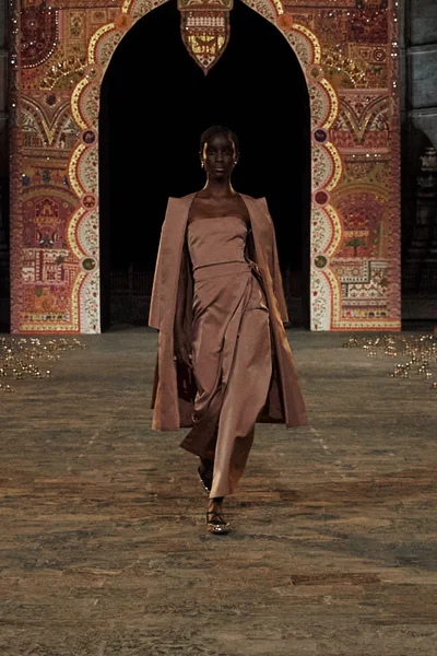 Look 51